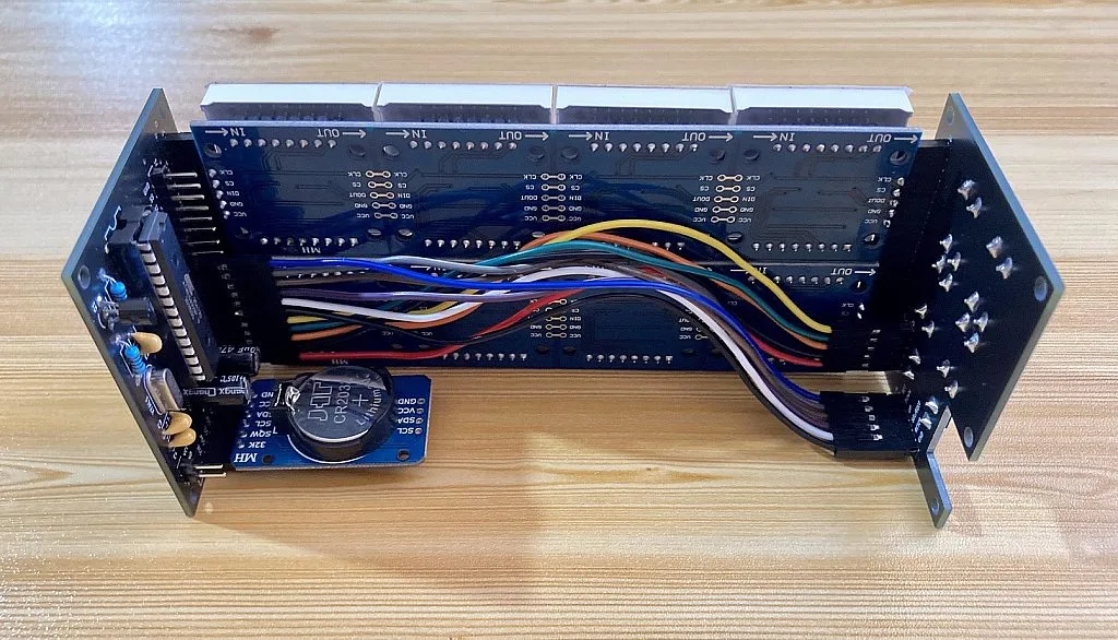 Assembled Dot Matrix LED Display Digital Clock (Rear) Assembled Dot Matrix LED Display Digital Clock (Rear)