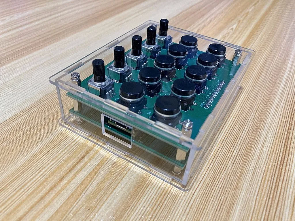 Assembled MIDI Controller Knobs and Buttons (Left Side) Assembled MIDI Controller Knobs and Buttons (Left Side)