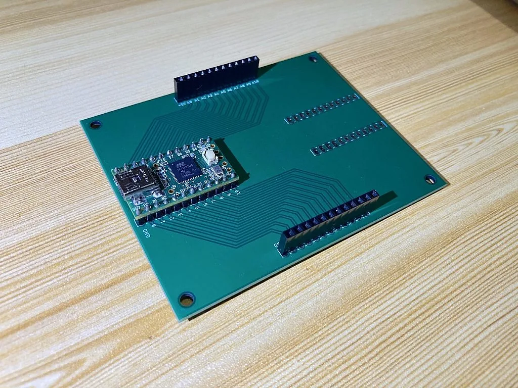 MIDI Controller Bottom PCB with Teensy 2.0 (Left Side) MIDI Controller Bottom PCB with Teensy 2.0 (Left Side)